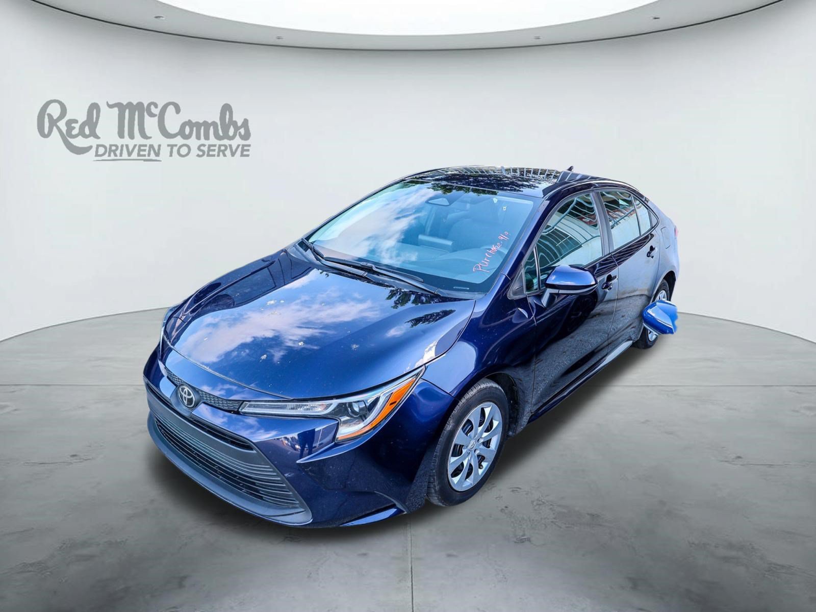 Certified 2025 Toyota Corolla LE FWD image 3