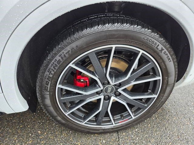 Used 2024 Audi SQ5 Premium Plus w/ Premium Plus Package image 25