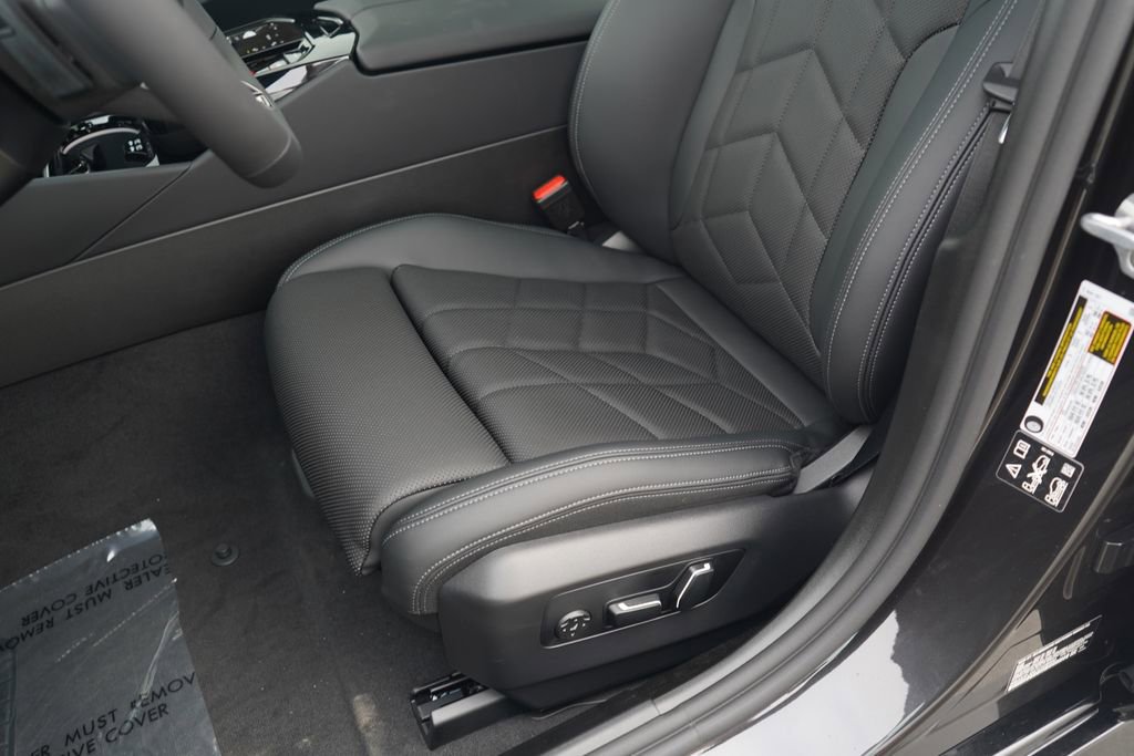 New 2026 BMW 540i xDrive w/ M Sport Package image 11