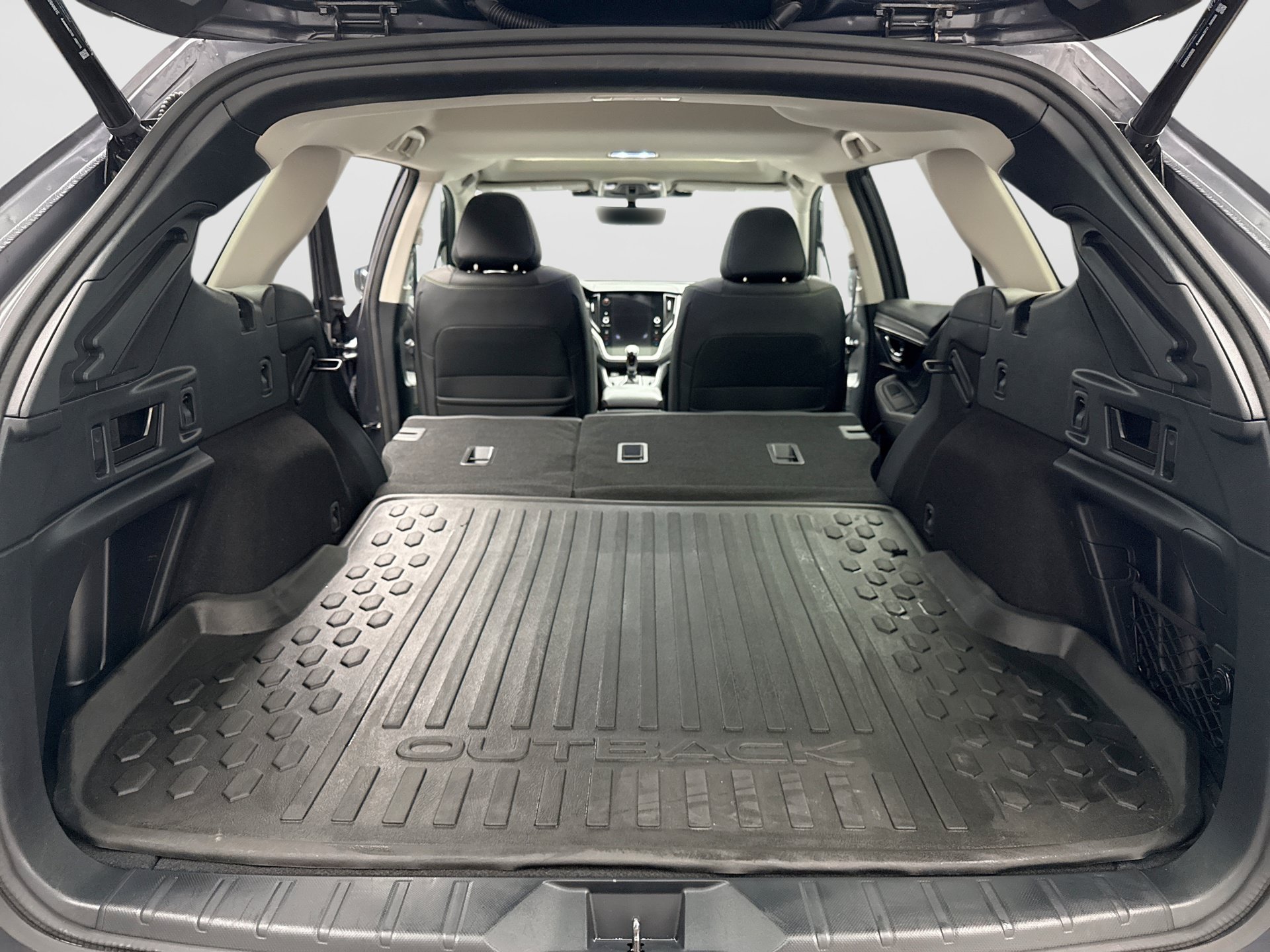 Used 2023 Subaru Outback Onyx Edition AWD/4WD image 23