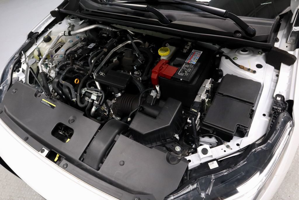Certified 2023 Nissan Sentra SR w/ Midnight Edition Package FWD image 17