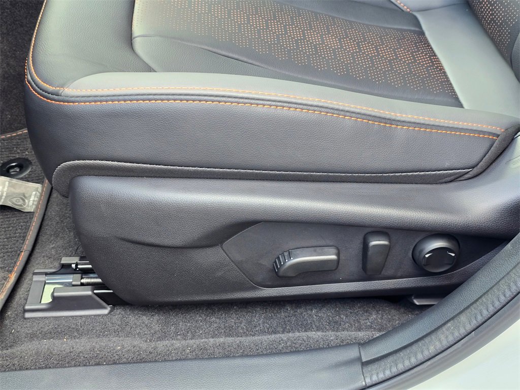 New 2025 Subaru Crosstrek 2.5i Limited image 13