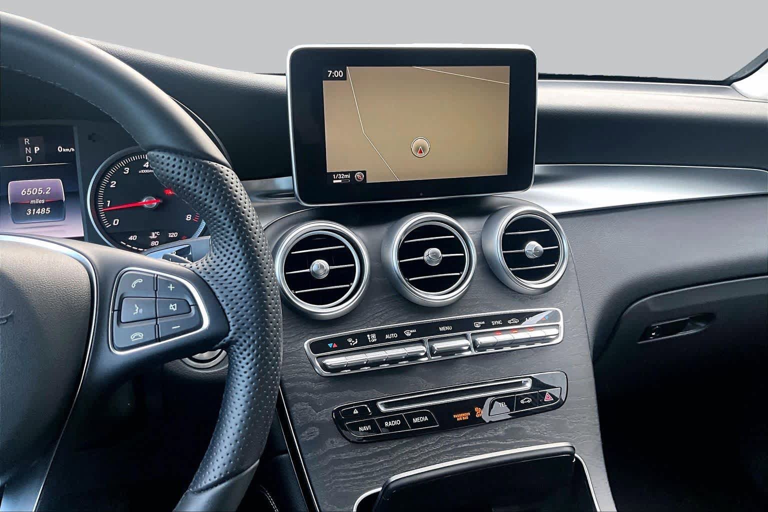 Used 2016 Mercedes-Benz GLC 300 image 7
