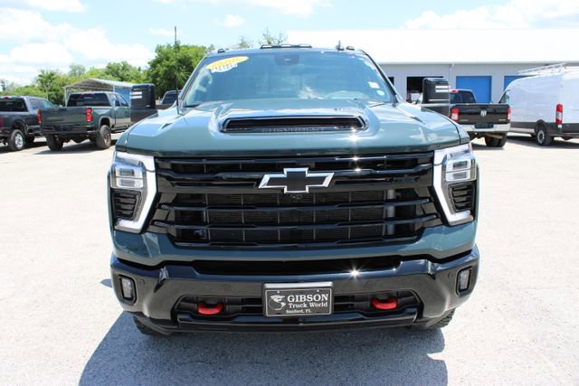 Used 2025 Chevrolet Silverado 2500 LT w/ Trail Boss Package AWD/4WD image 2