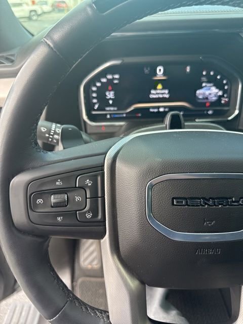 Used 2025 GMC Sierra 1500 Denali AWD/4WD image 8