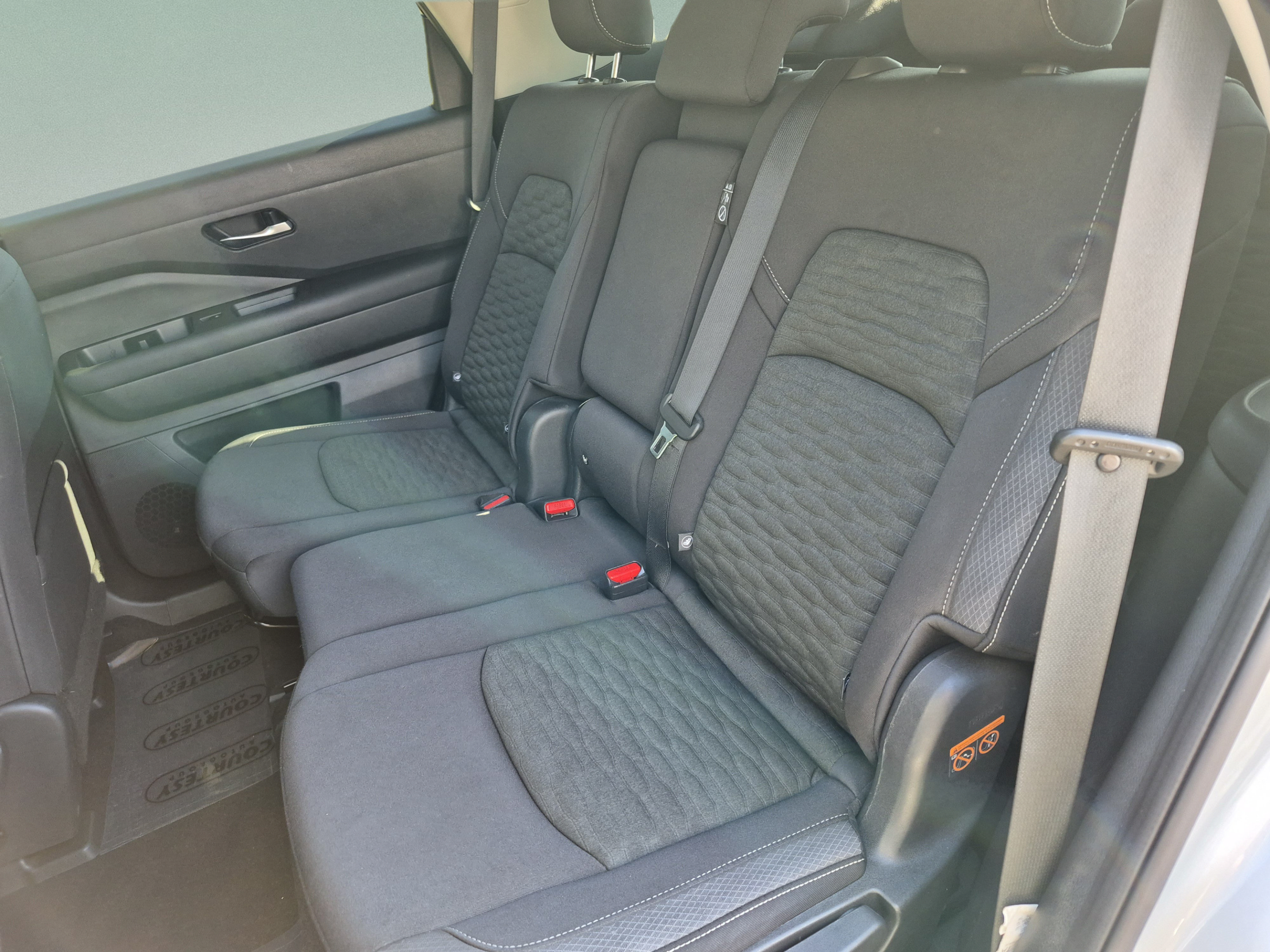 Certified 2022 Nissan Pathfinder SV FWD image 18