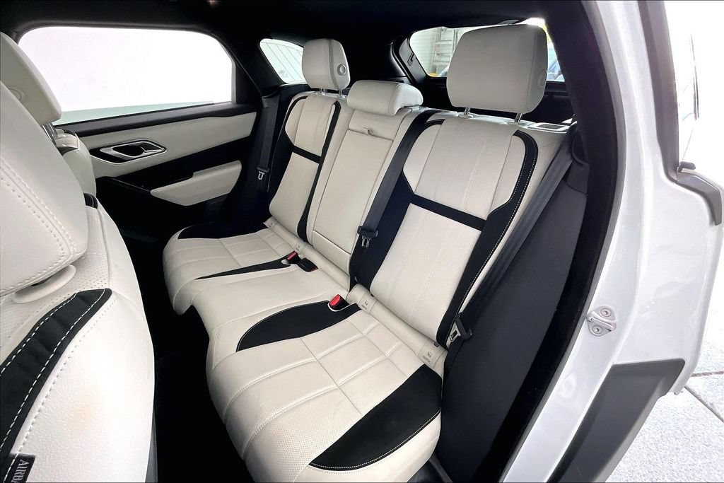Used 2022 Land Rover Range Rover Velar R-Dynamic S AWD/4WD image 34