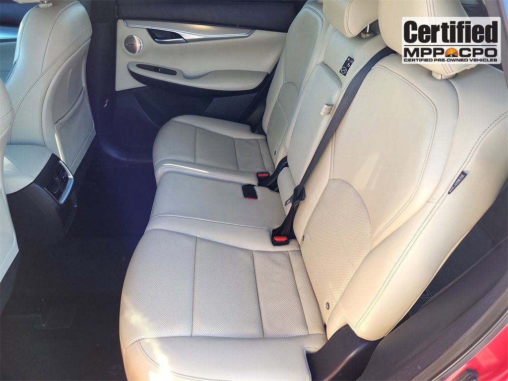Used 2022 INFINITI QX50 Sensory image 9