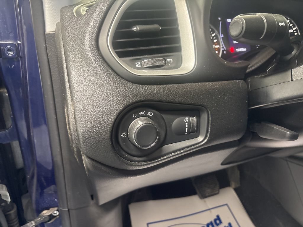 Used 2018 Jeep Renegade Sport w/ Power & Air Group AWD/4WD image 14