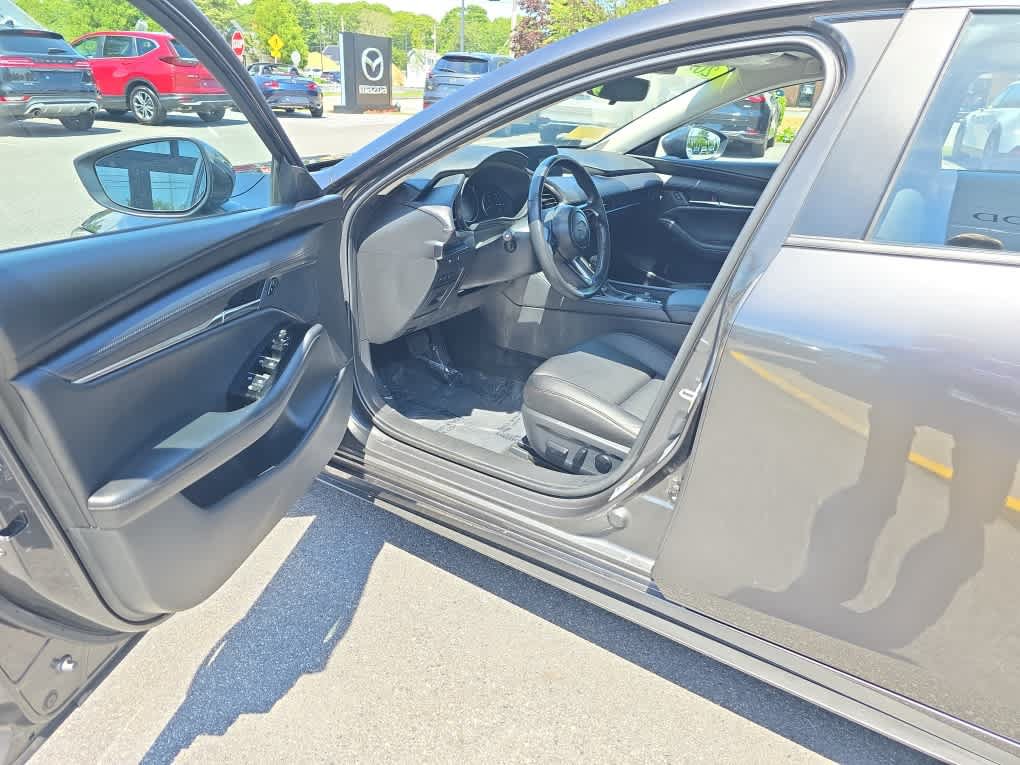Used 2025 MAZDA MAZDA3 s FWD image 11