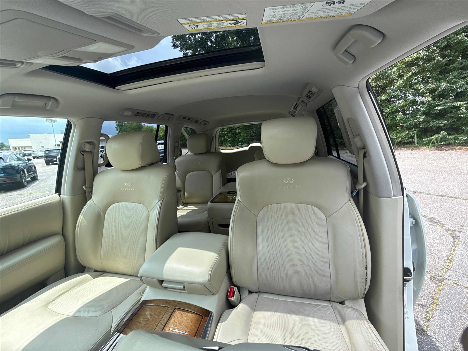 Used 2012 INFINITI QX56 4WD w/ Theater Pkg image 26