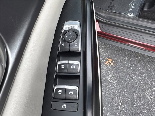 Used 2024 Kia Carnival LX image 24