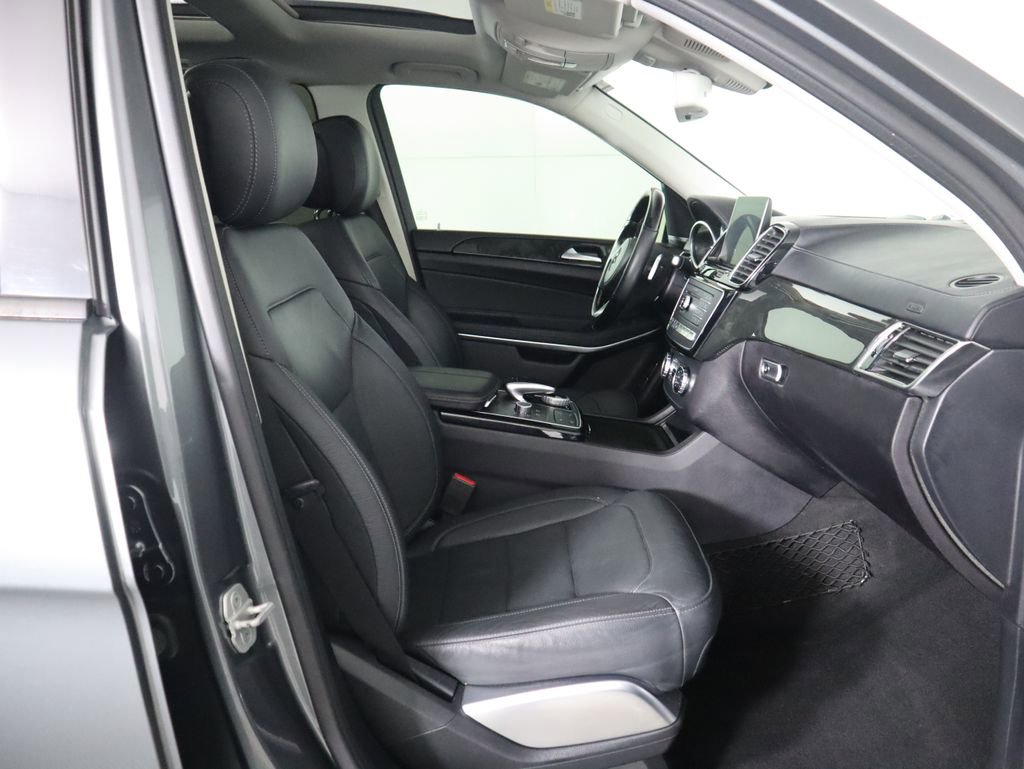 Used 2018 Mercedes-Benz GLS 550 4MATIC image 20