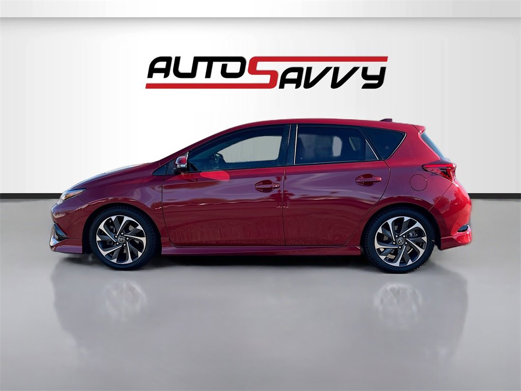 Used 2017 Toyota Corolla iM image 4