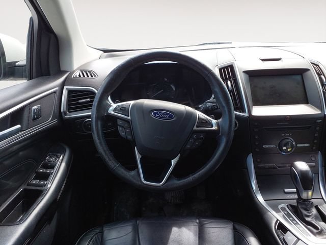 Used 2015 Ford Edge Titanium AWD/4WD image 12