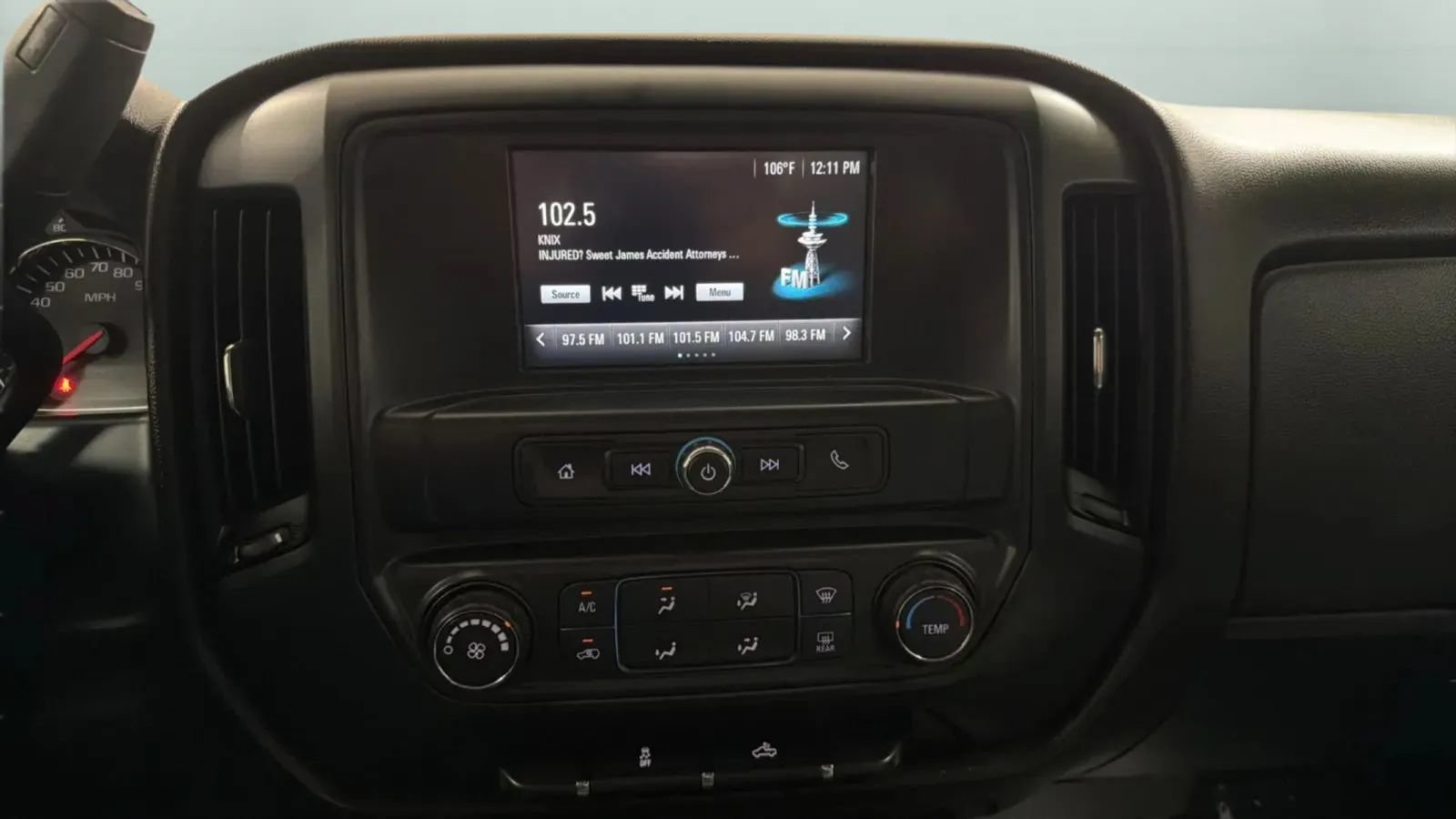 Used 2017 Chevrolet Silverado 1500 Custom w/ Custom Convenience Package RWD image 16