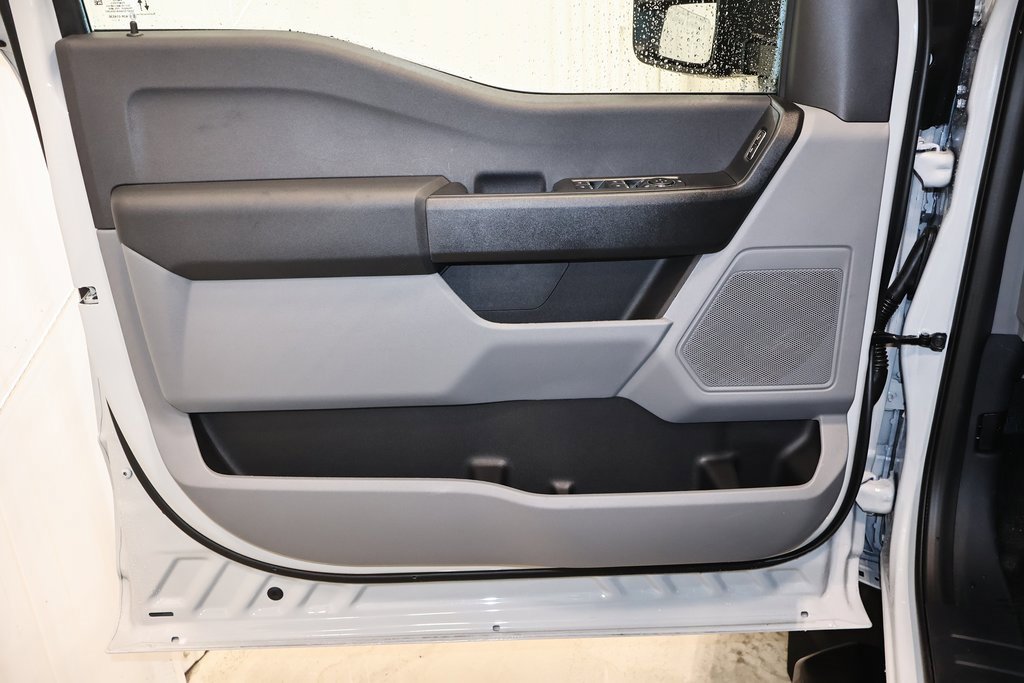 New 2026 Ford F450 XL w/ 360-Degree Camera Package image 9