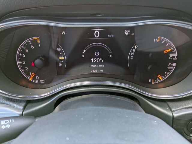 Used 2020 Jeep Grand Cherokee Altitude RWD image 30