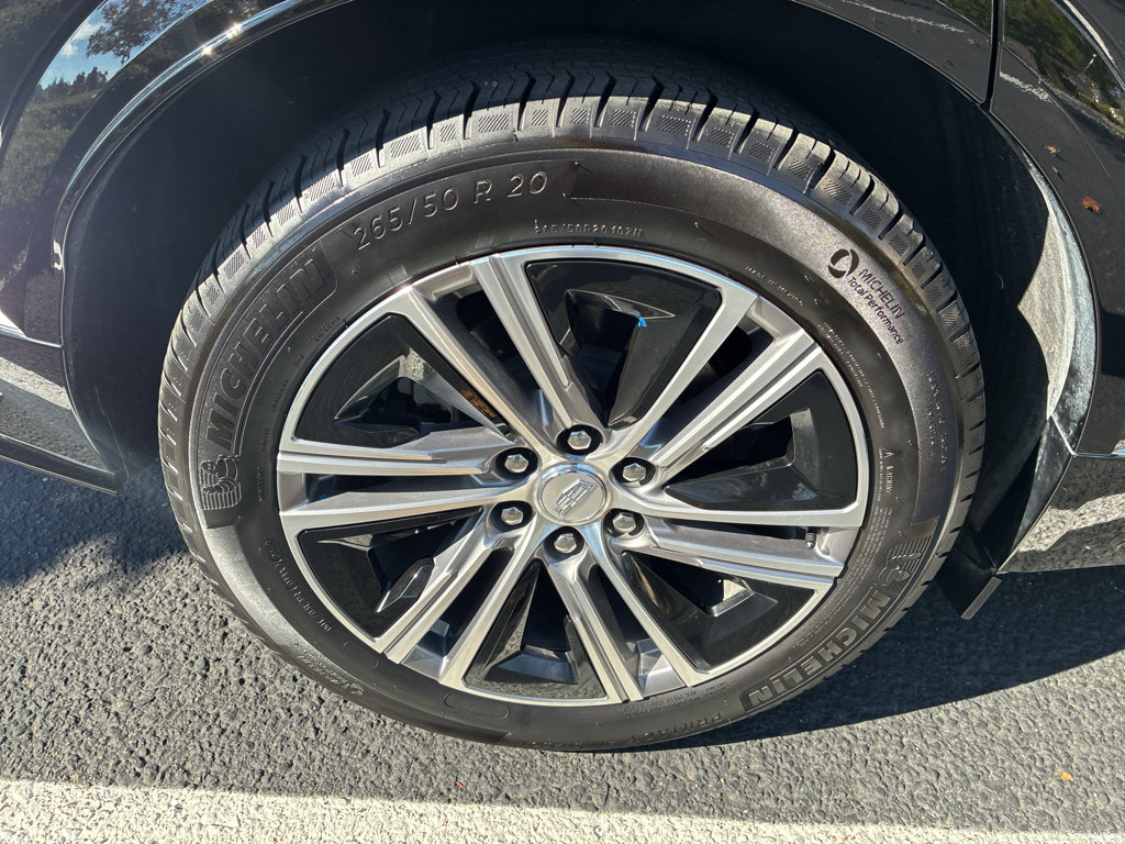 Used 2024 Cadillac Lyriq Luxury RWD image 11