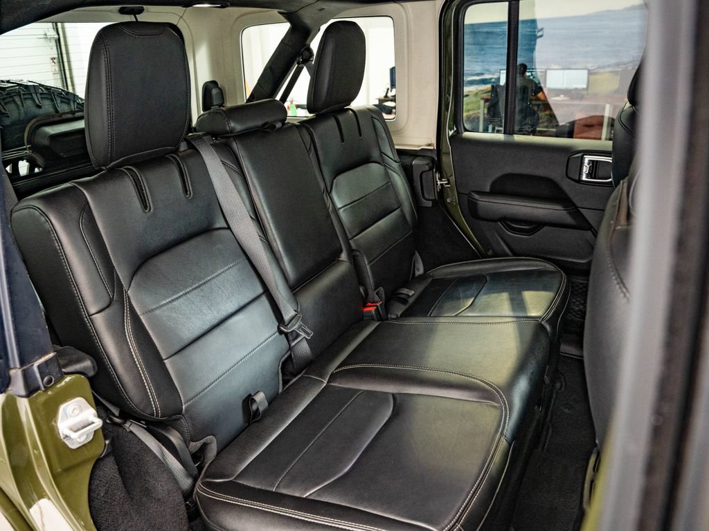 Used 2021 Jeep Wrangler Unlimited Sahara AWD/4WD image 44