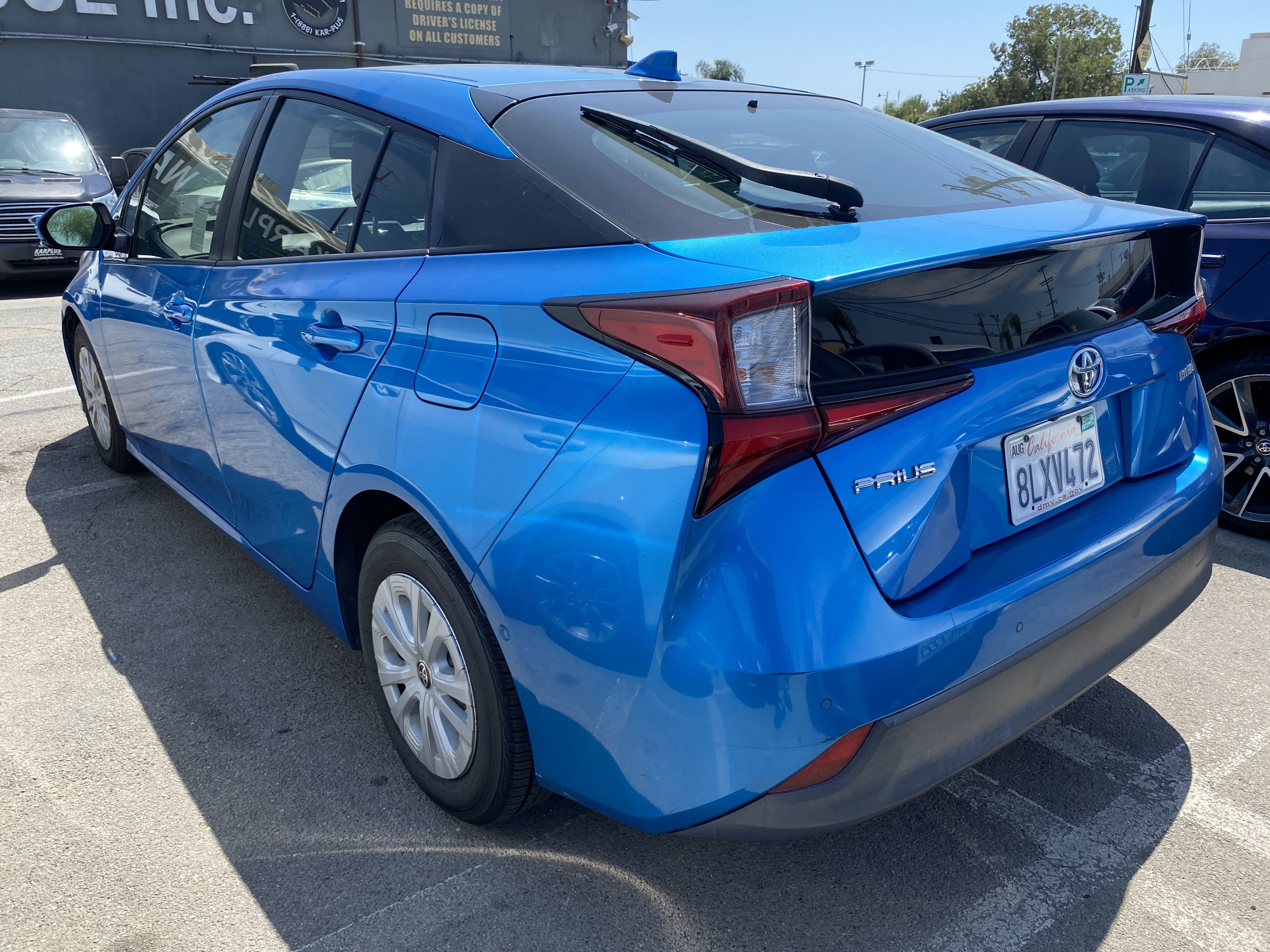 Used 2019 Toyota Prius LE w/ Carpet Mat Package FWD image 10