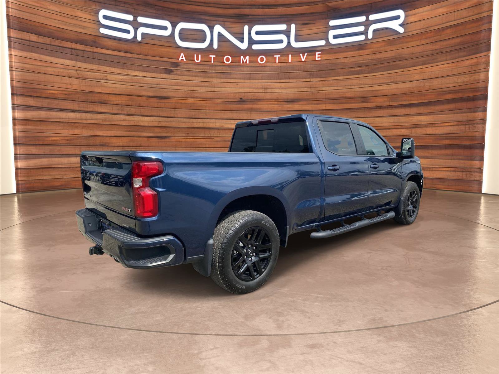 Used 2023 Chevrolet Silverado 1500 RST AWD/4WD image 6