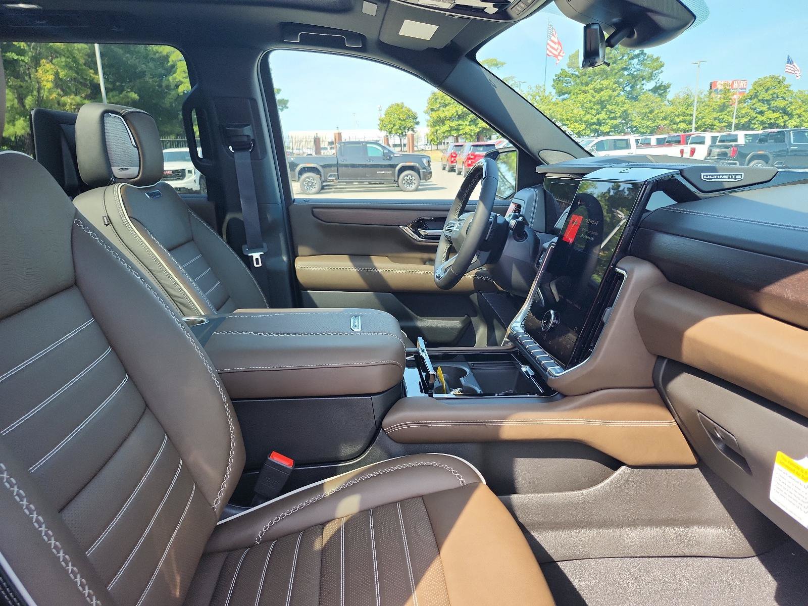 New 2026 GMC Yukon XL Denali Ultimate AWD/4WD image 6