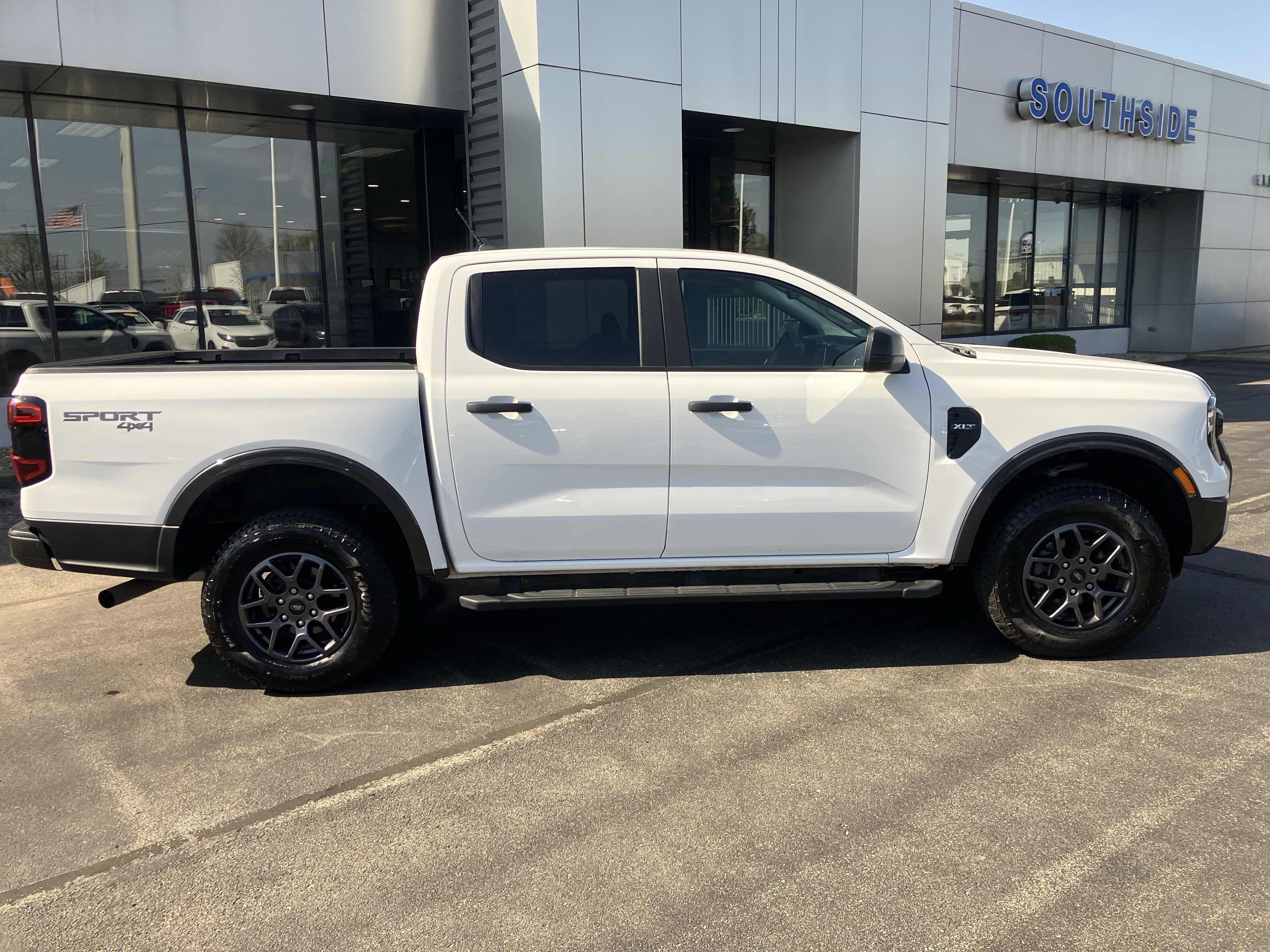 Used 2024 Ford Ranger XLT w/ Trailer Tow Package image 8