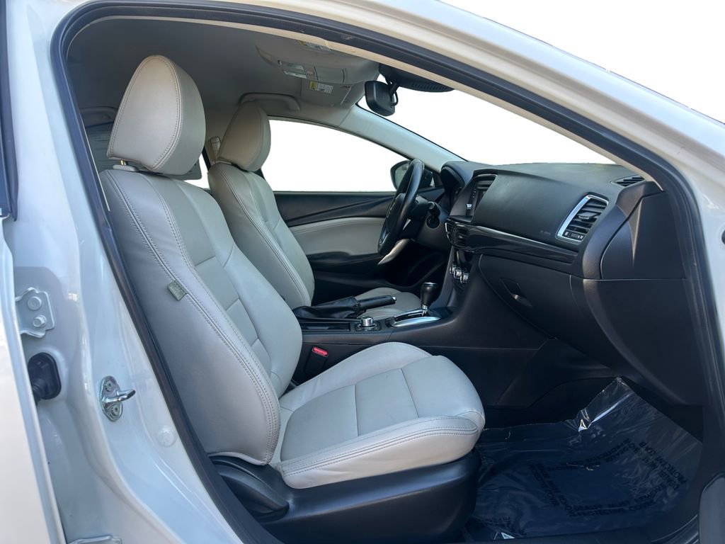 Used 2014 MAZDA MAZDA6 Touring w/ Touring Technology Package image 17
