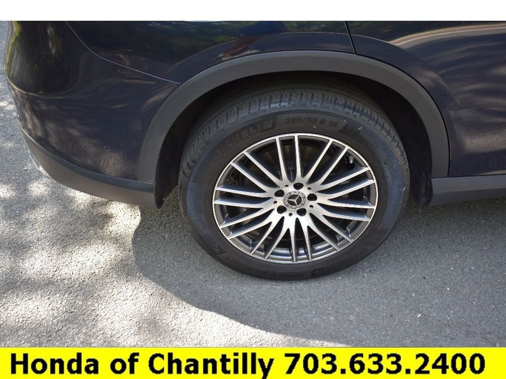 Used 2023 Mercedes-Benz GLC 300 4MATIC image 32