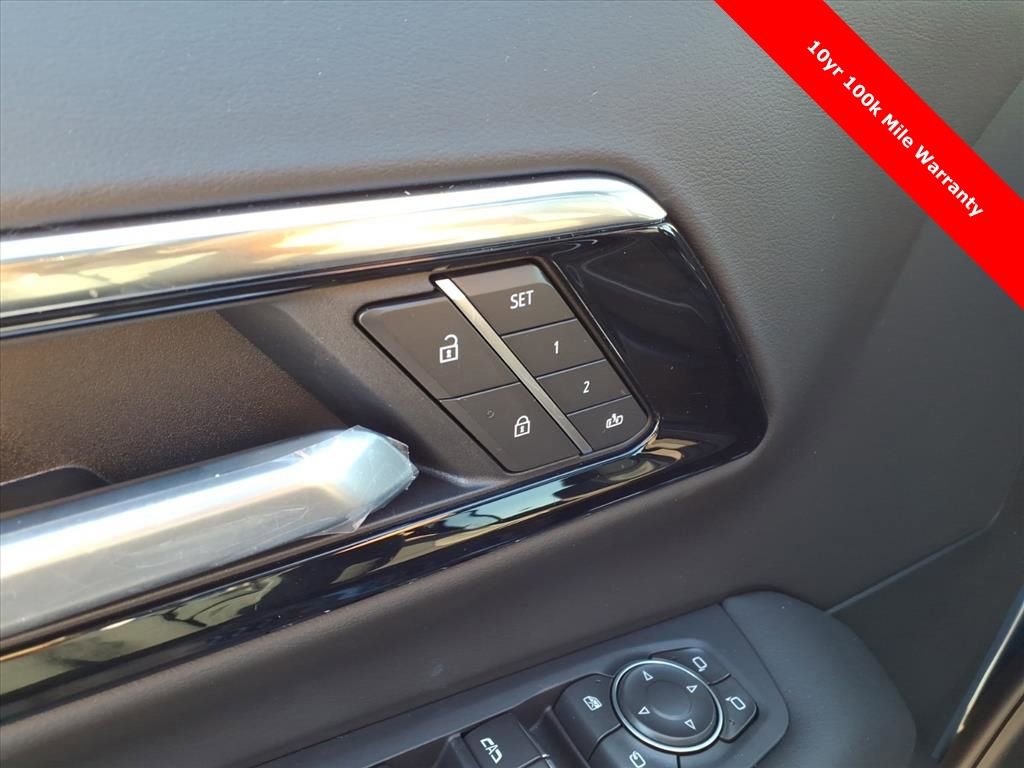 New 2026 Chevrolet Suburban Premier w/ Sun And Tow Package image 18