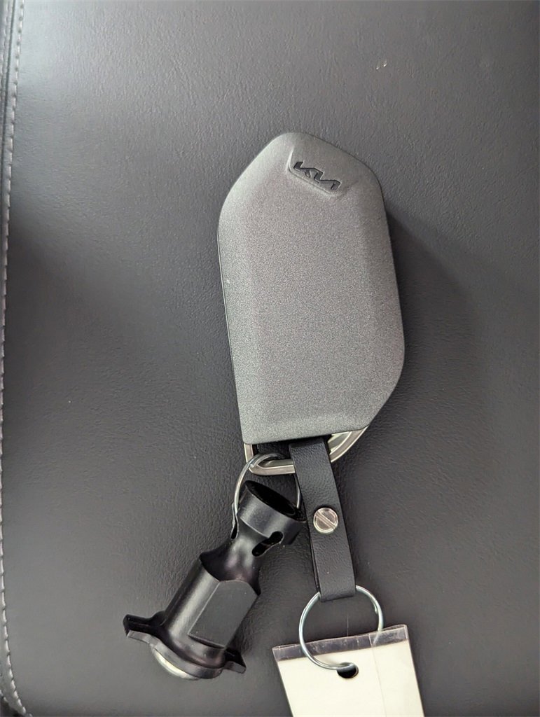 New 2025 Kia Sorento S w/ Panoramic Sunroof Package image 30