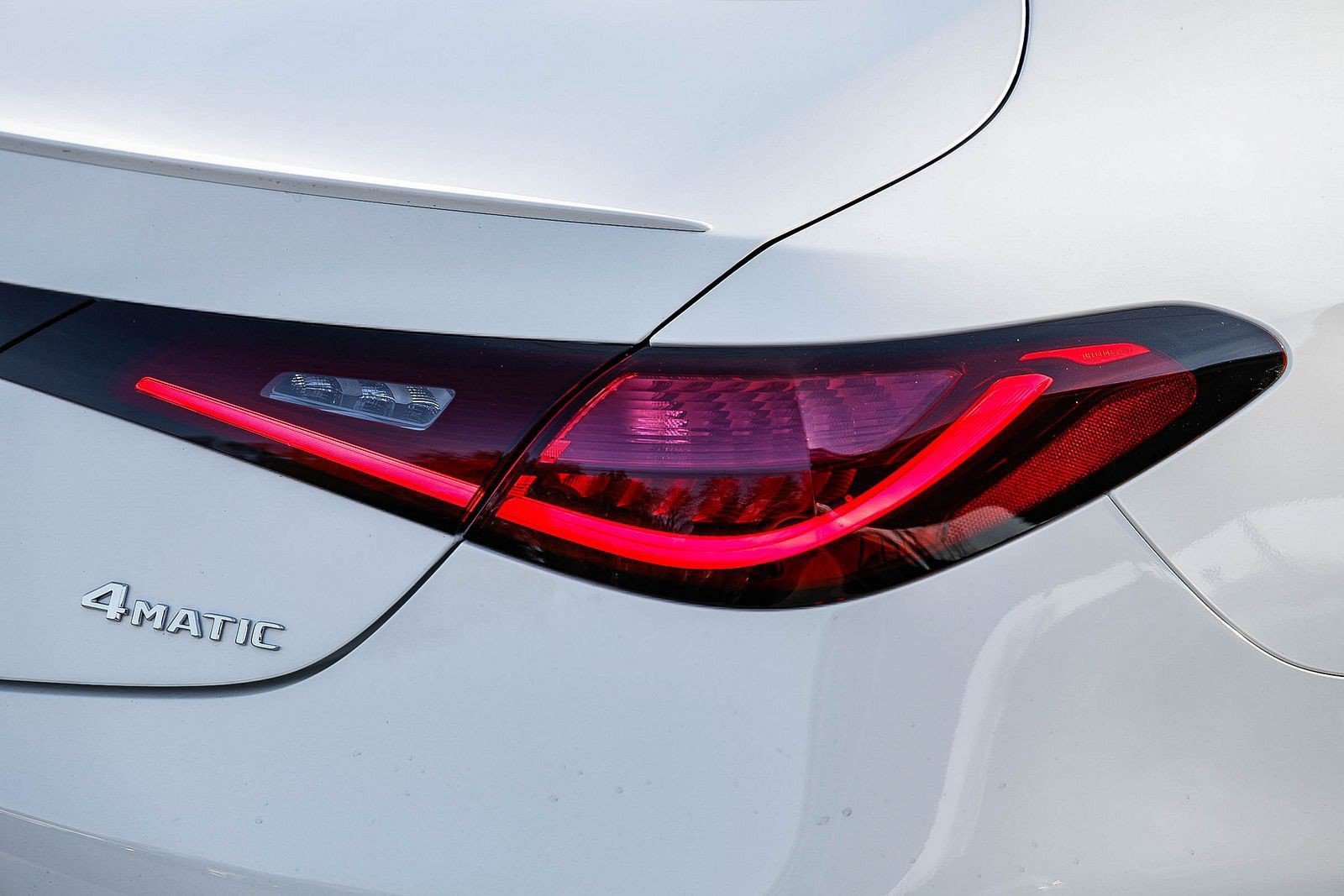 New 2026 Mercedes-Benz CLE 300 4MATIC Coupe image 9