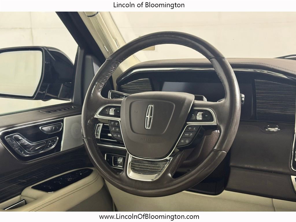Used 2023 Lincoln Navigator L Black Label AWD/4WD image 25