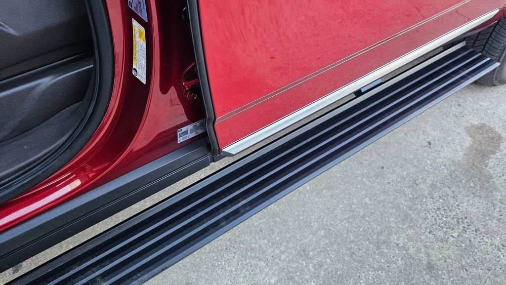 Used 2022 GMC Yukon XL Denali w/ Denali Ultimate Package image 13