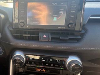 Used 2021 Toyota RAV4 XLE w/ Convenience Package image 9