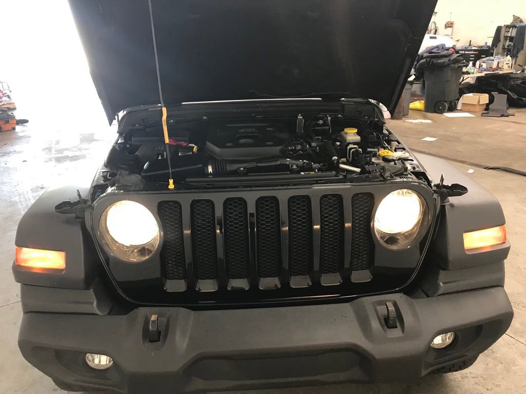 Used 2018 Jeep Wrangler Unlimited Sport S image 33