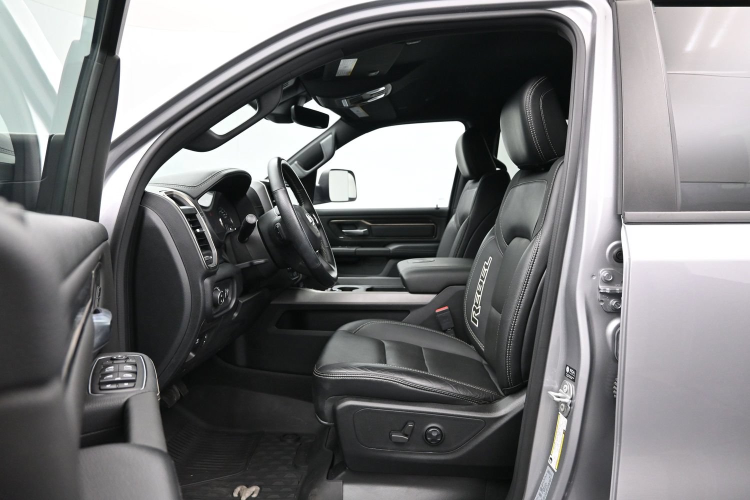 Used 2021 RAM 1500 Rebel w/ Rebel Level 1 Equipment Group AWD/4WD image 9