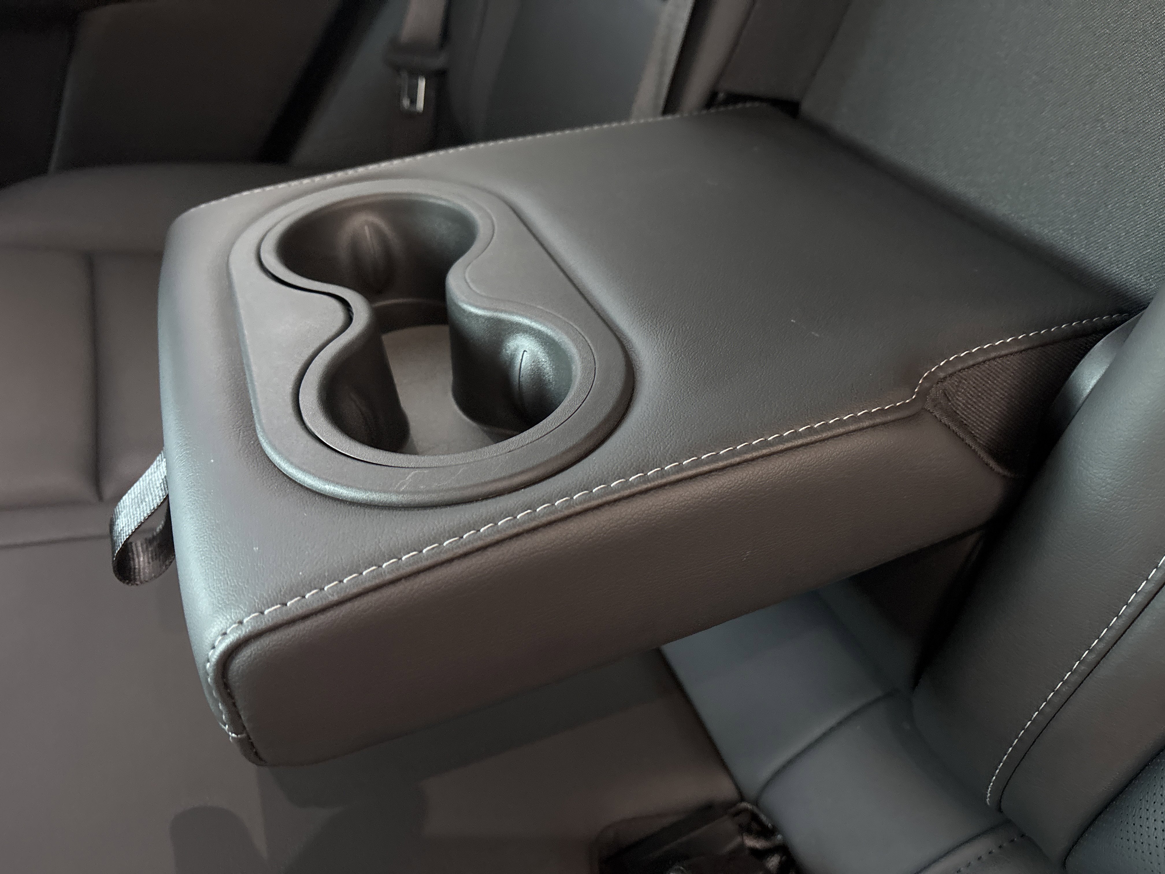 Used 2022 Cadillac XT4 Premium Luxury w/ Technology Package image 29