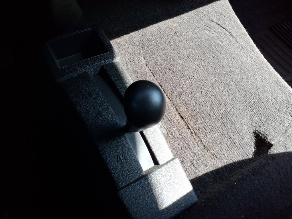 Used 2011 Chevrolet Silverado 1500 LS AWD/4WD image 16