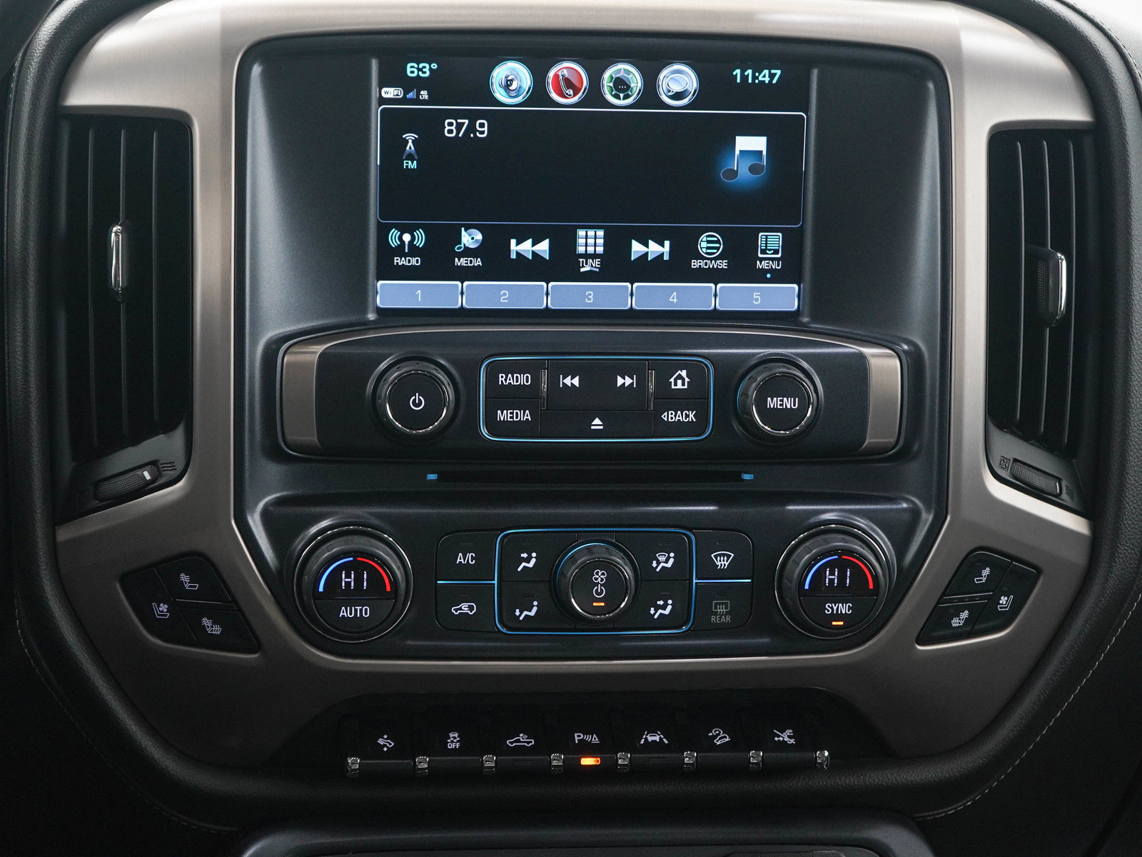 Used 2018 GMC Sierra 1500 Denali w/ Denali Ultimate Package AWD/4WD image 18