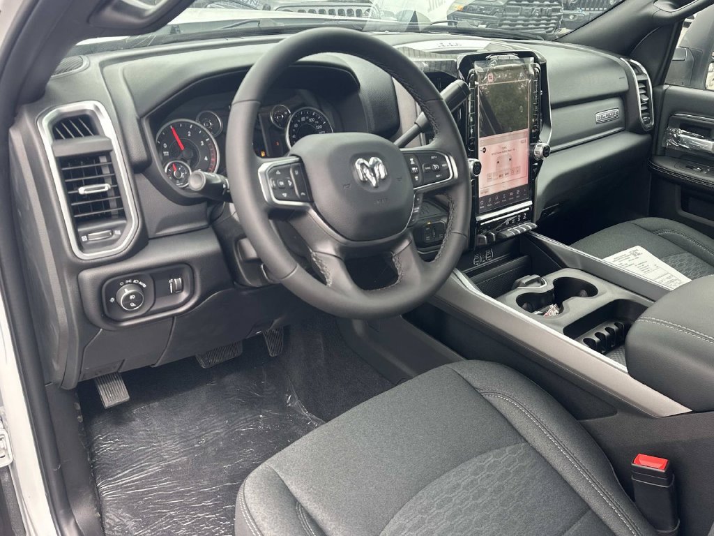 New 2026 RAM 3500 Big Horn AWD/4WD image 2