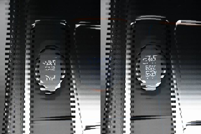 Used 2023 INFINITI QX60 Luxe image 36