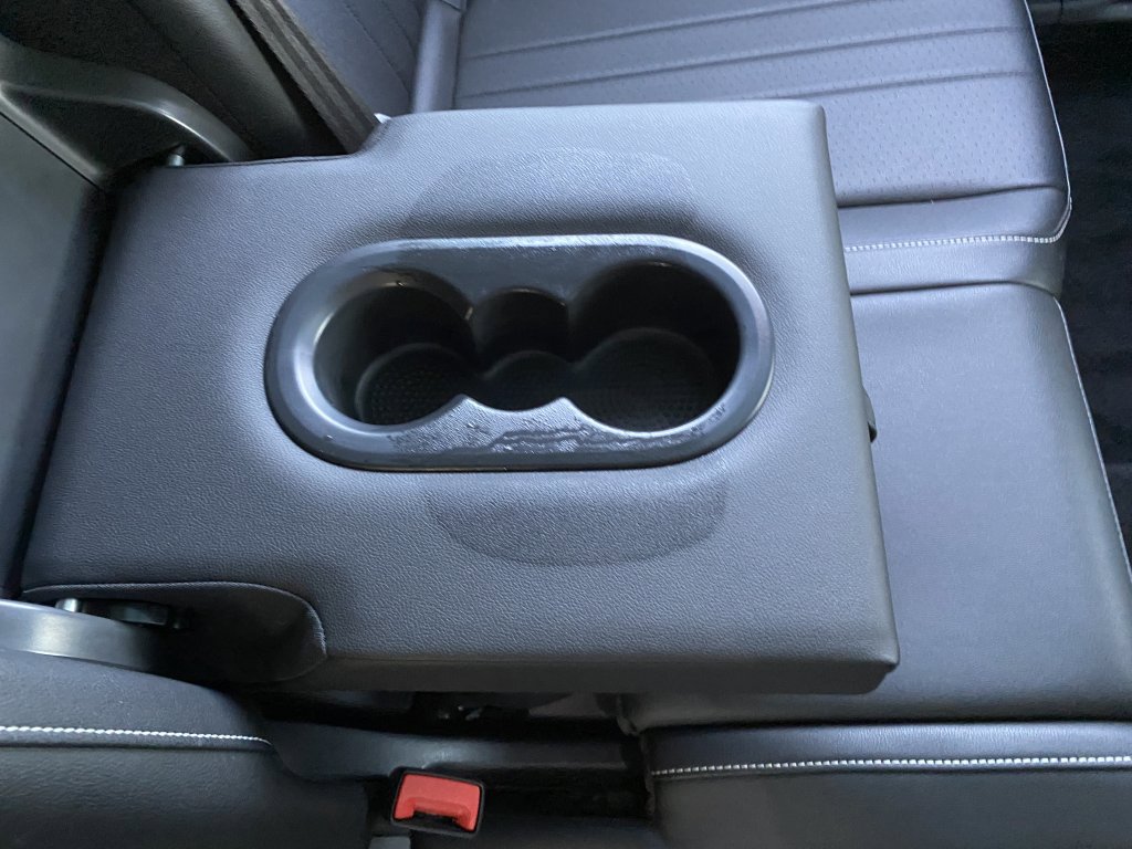 Used 2023 Volkswagen Tiguan SE w/ Panoramic Sunroof Package image 24