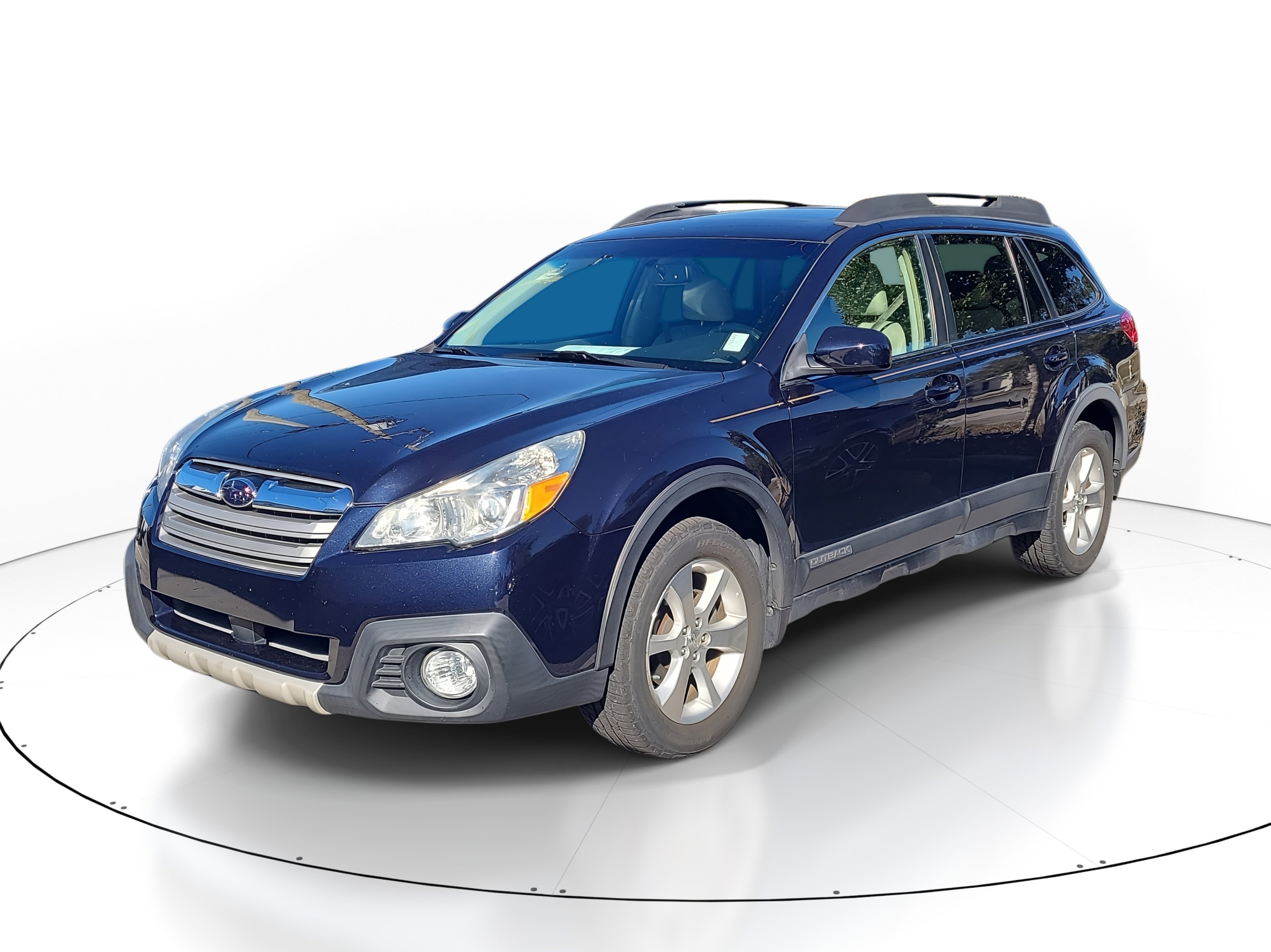 Used 2013 Subaru Outback 2.5i Limited w/ Moonroof Pkg image 3