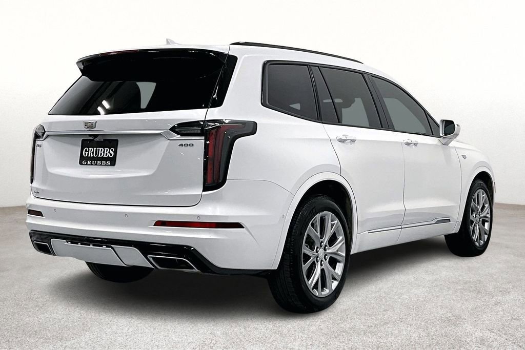 Used 2020 Cadillac XT6 Sport w/ Platinum Package image 2