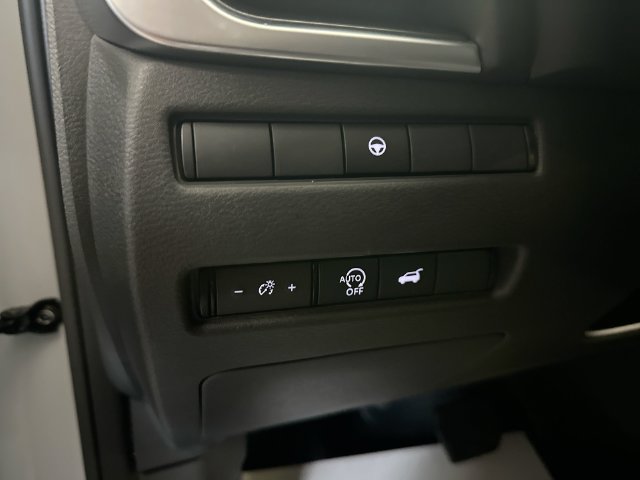 Used 2026 Nissan Rogue SV AWD/4WD image 49