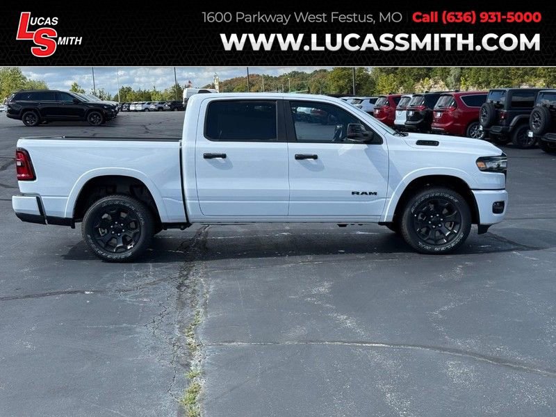 New 2026 RAM 1500 4x4 Crew Cab