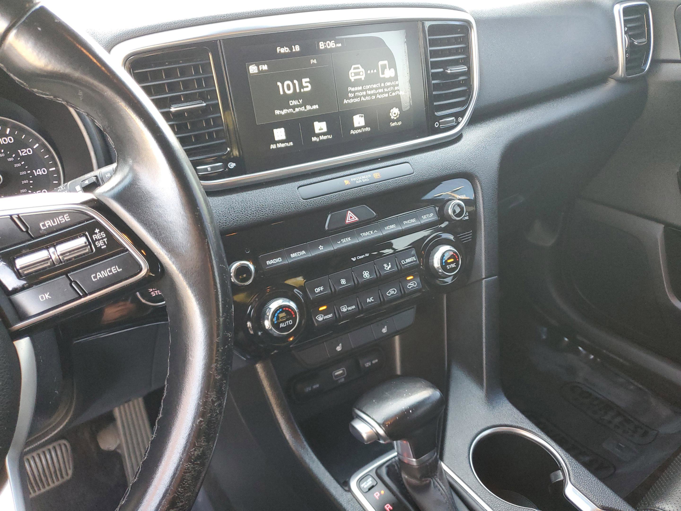 Used 2020 Kia Sportage EX image 24