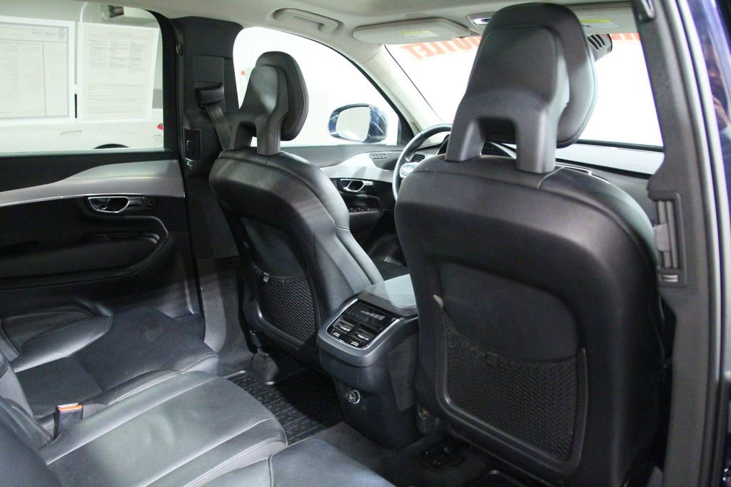 Used 2016 Volvo XC90 T6 Momentum image 24